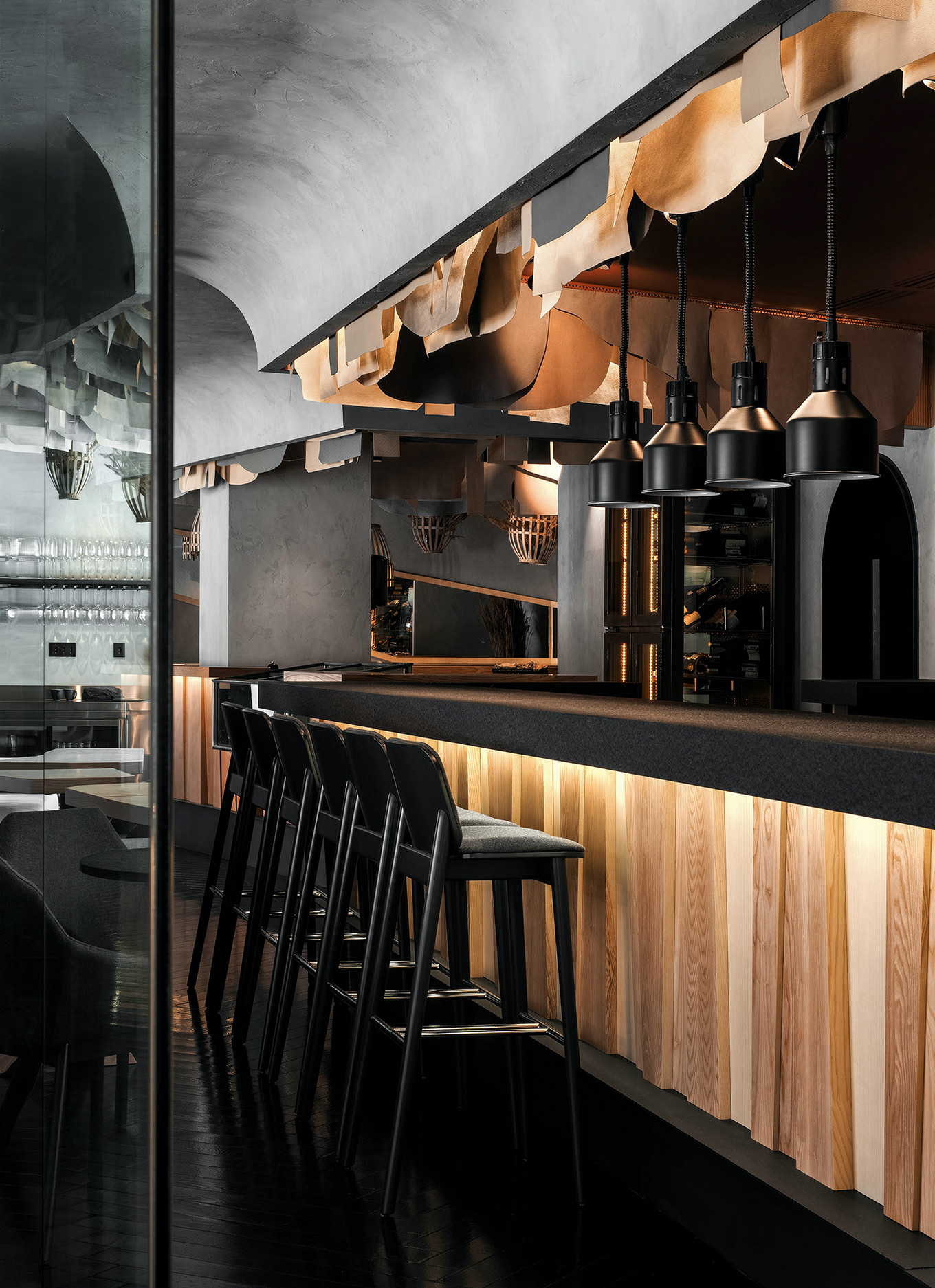 工业风餐饮空间 | 枯木艺术打造独特氛围-3