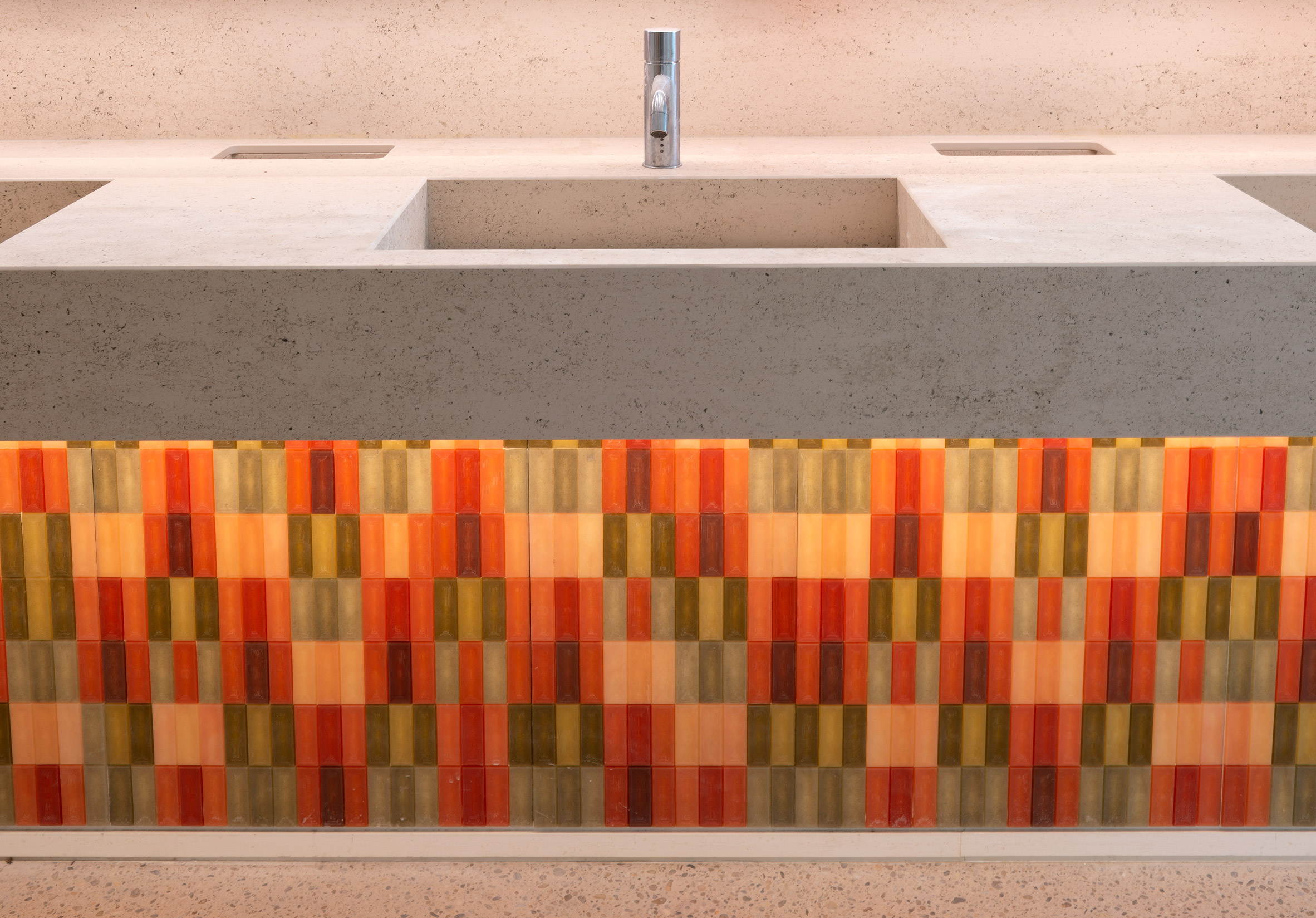 "自然材料打造环保塔楼 | 盐与阳光的杰作"-33