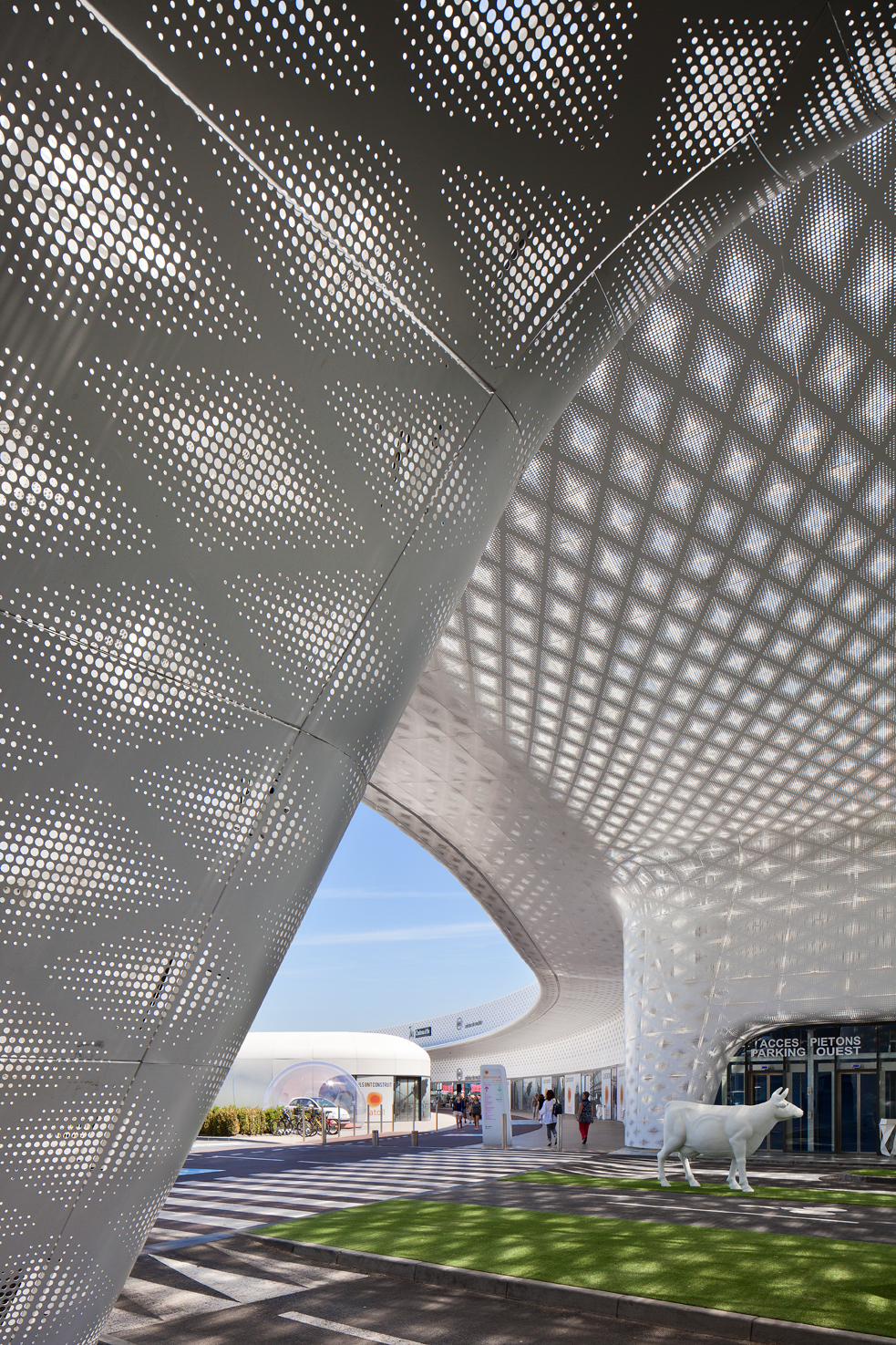 AAVP 建筑设计的商业购物中心 · ATOLL-8