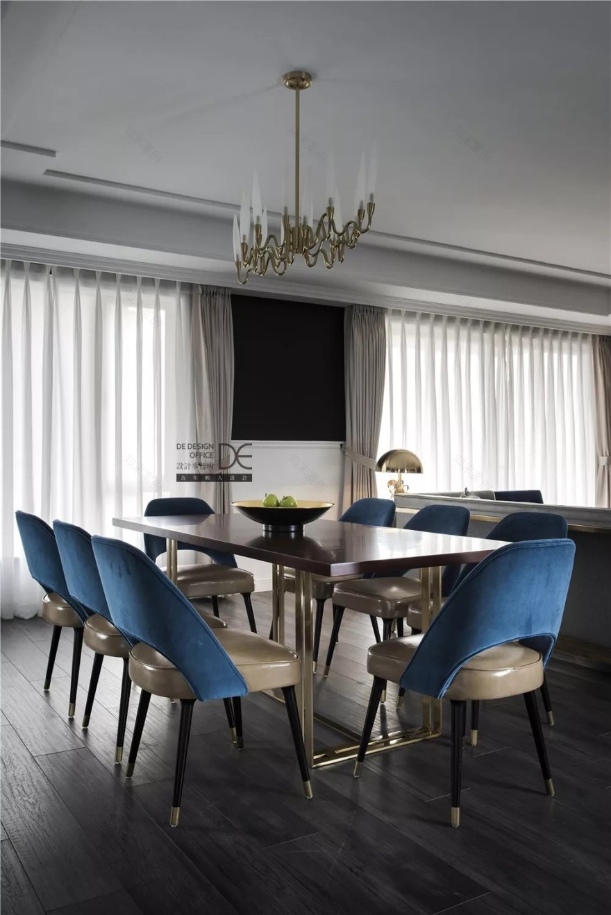 134m²轻奢主义·棕榈泉国际花园 DE设计事务所-23