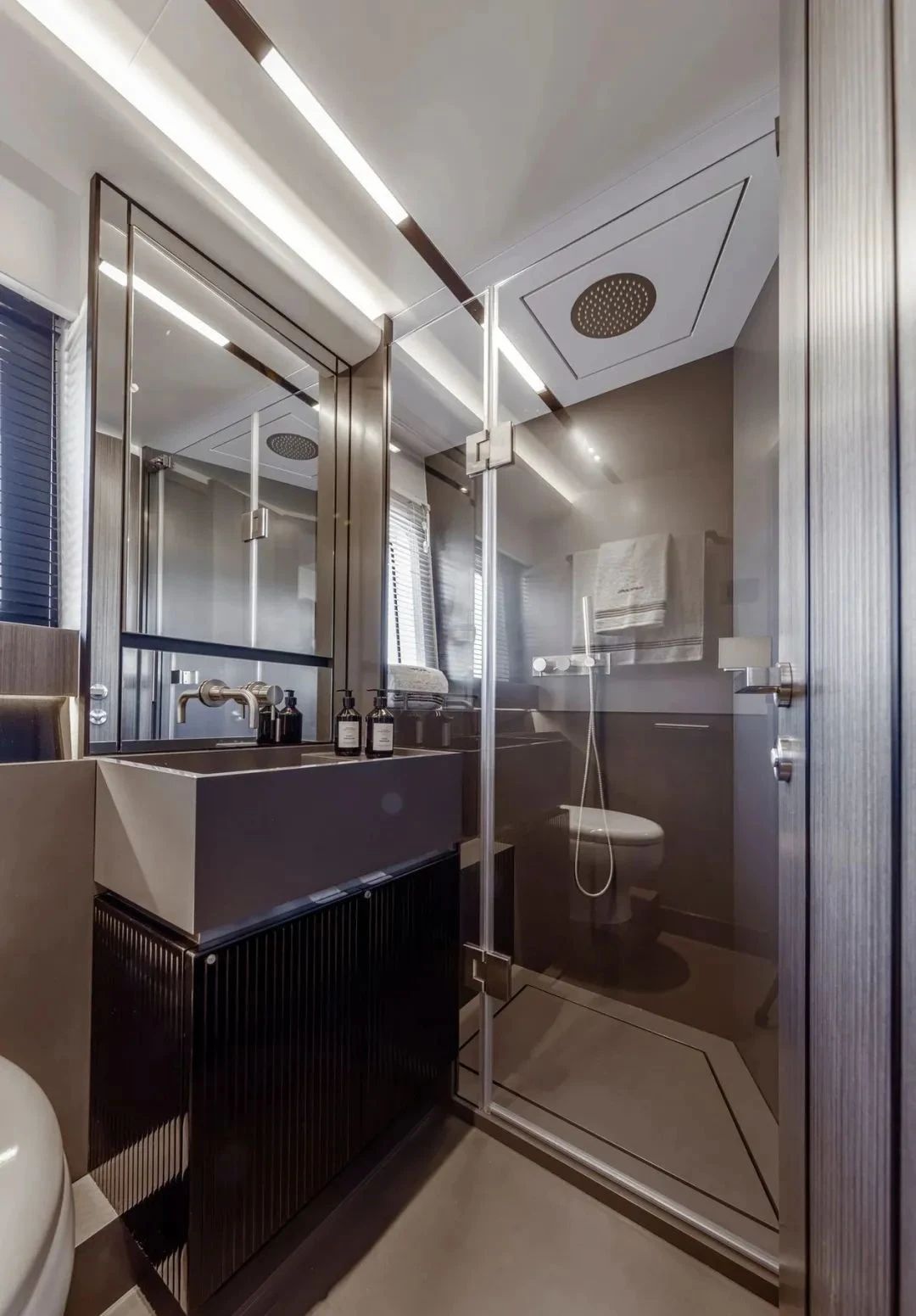 PEARL 72 船型游艇室内设计丨凯丽·赫本-63