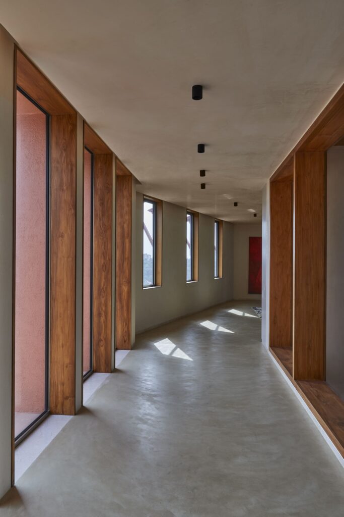 悬崖上的房子丨FADD Studio-55