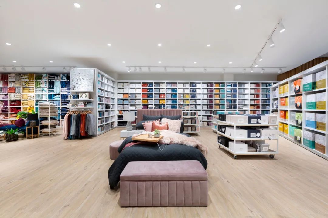 Adairs家庭用品店设计，设计挑战在于区域和类别管理-19