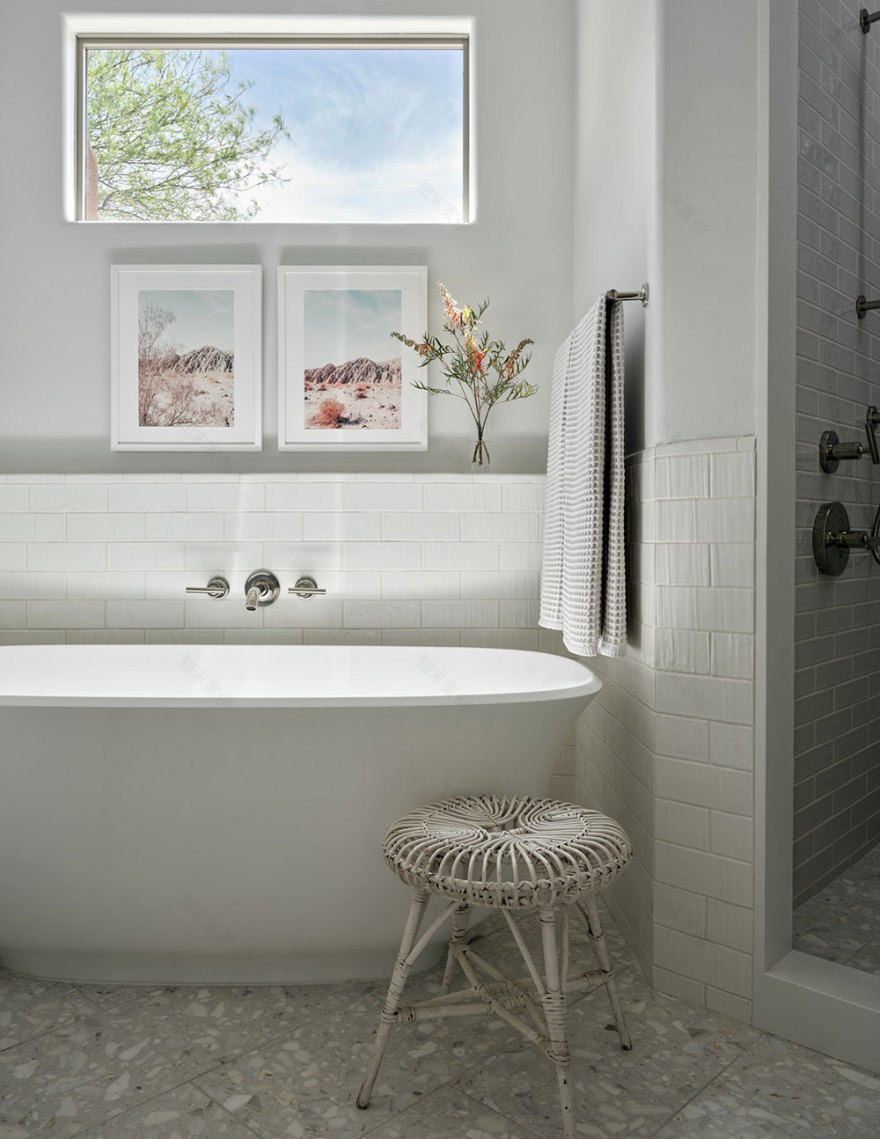 优雅沙漠度假屋,自然色彩与现代美学的完美融合-28