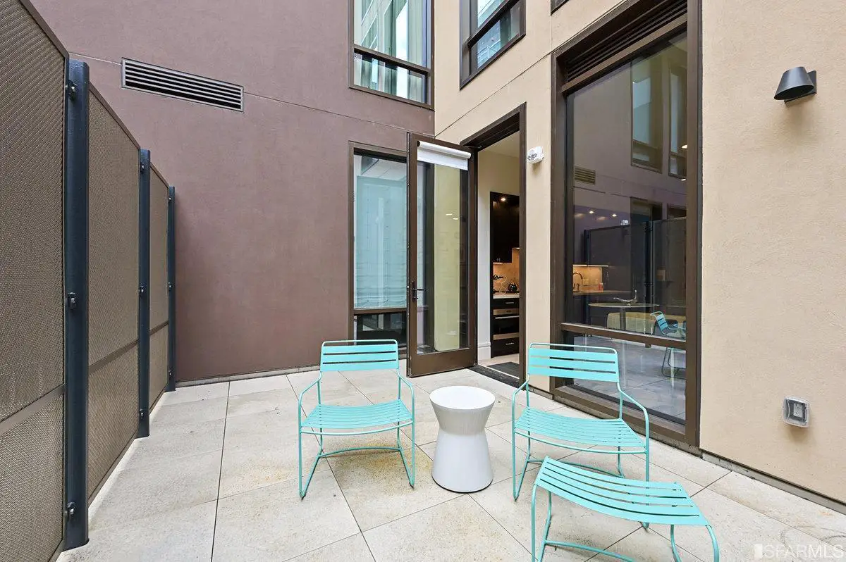 精致小户型，空间最大化的完美设计-17