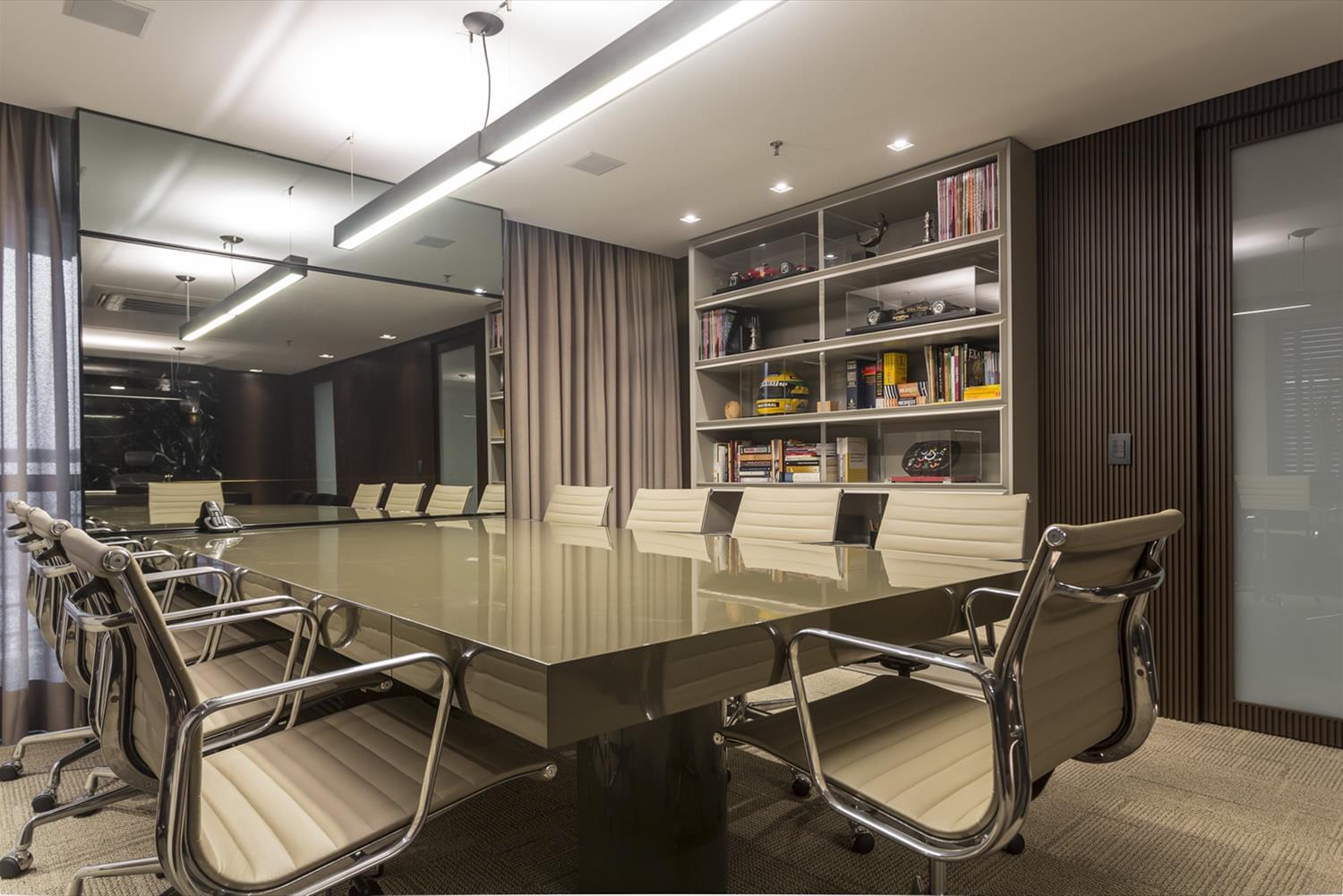 巴西 SP 企业办公室设计，柔和色调与现代材质的完美结合-4