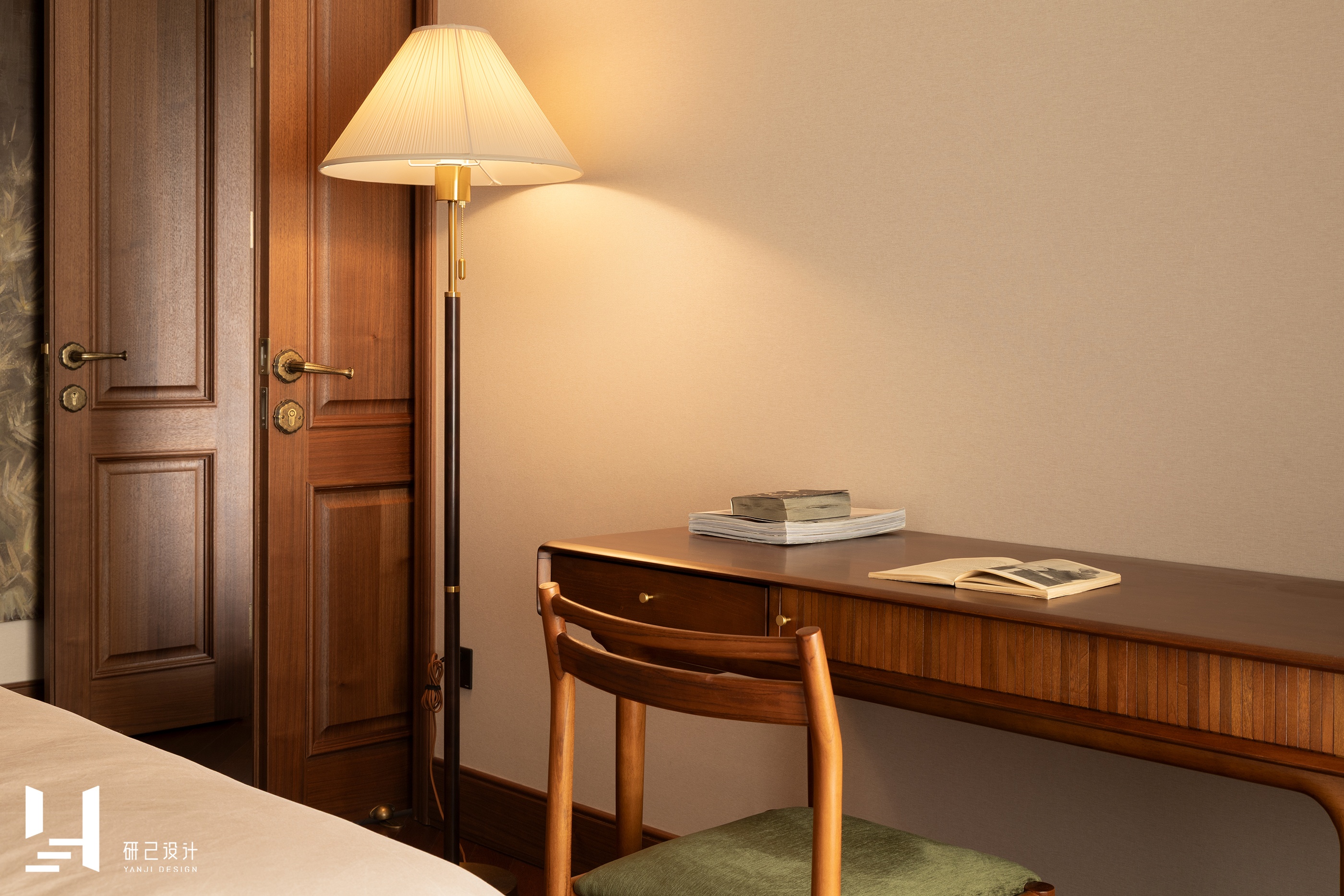 研己实景 · 中式的另一种可能性,150平华丽的复古东方之家丨中国芜湖丨研己设计-44