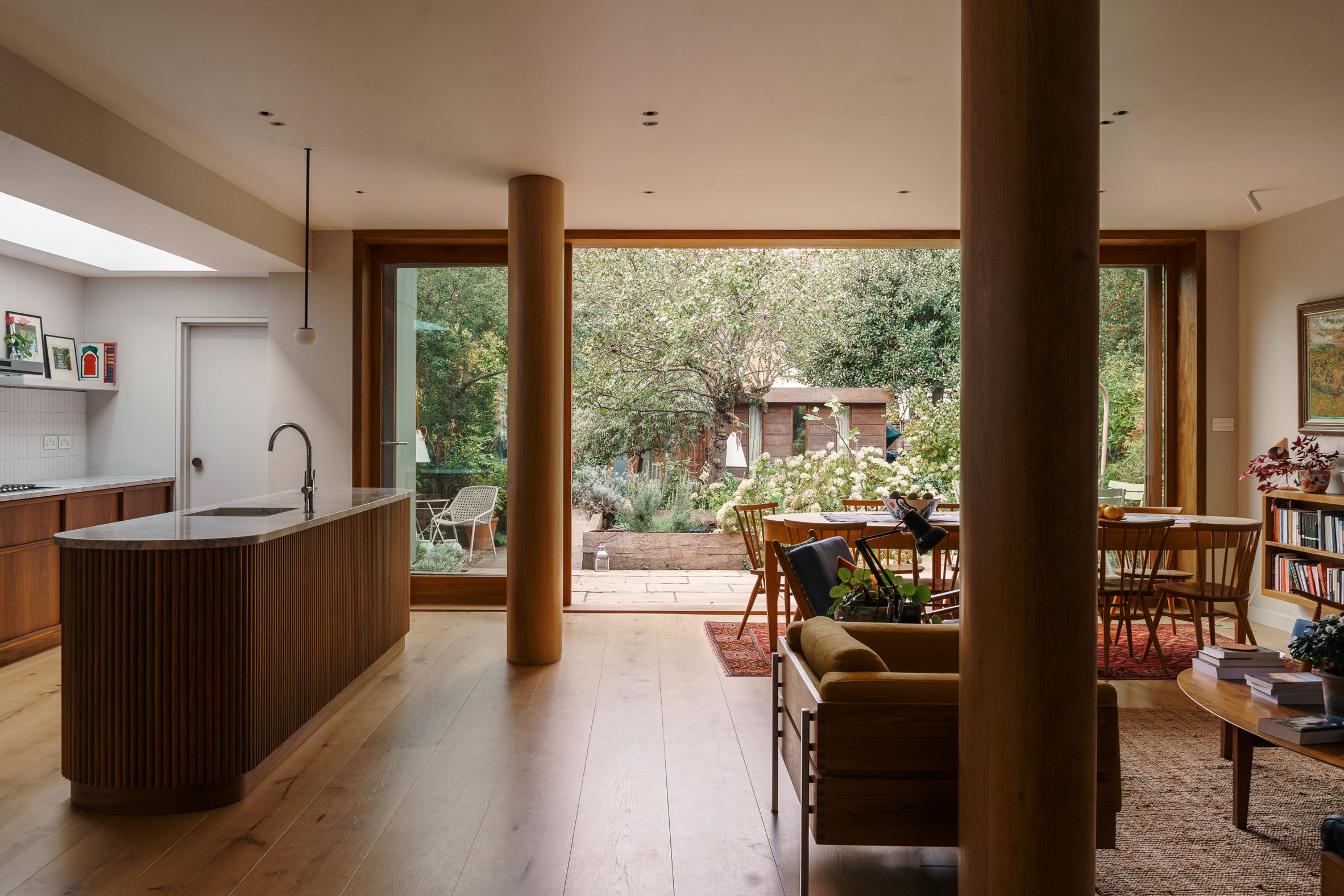 Green zinc panels "camouflage" Folded House in Cambridge by Westerdahl-15