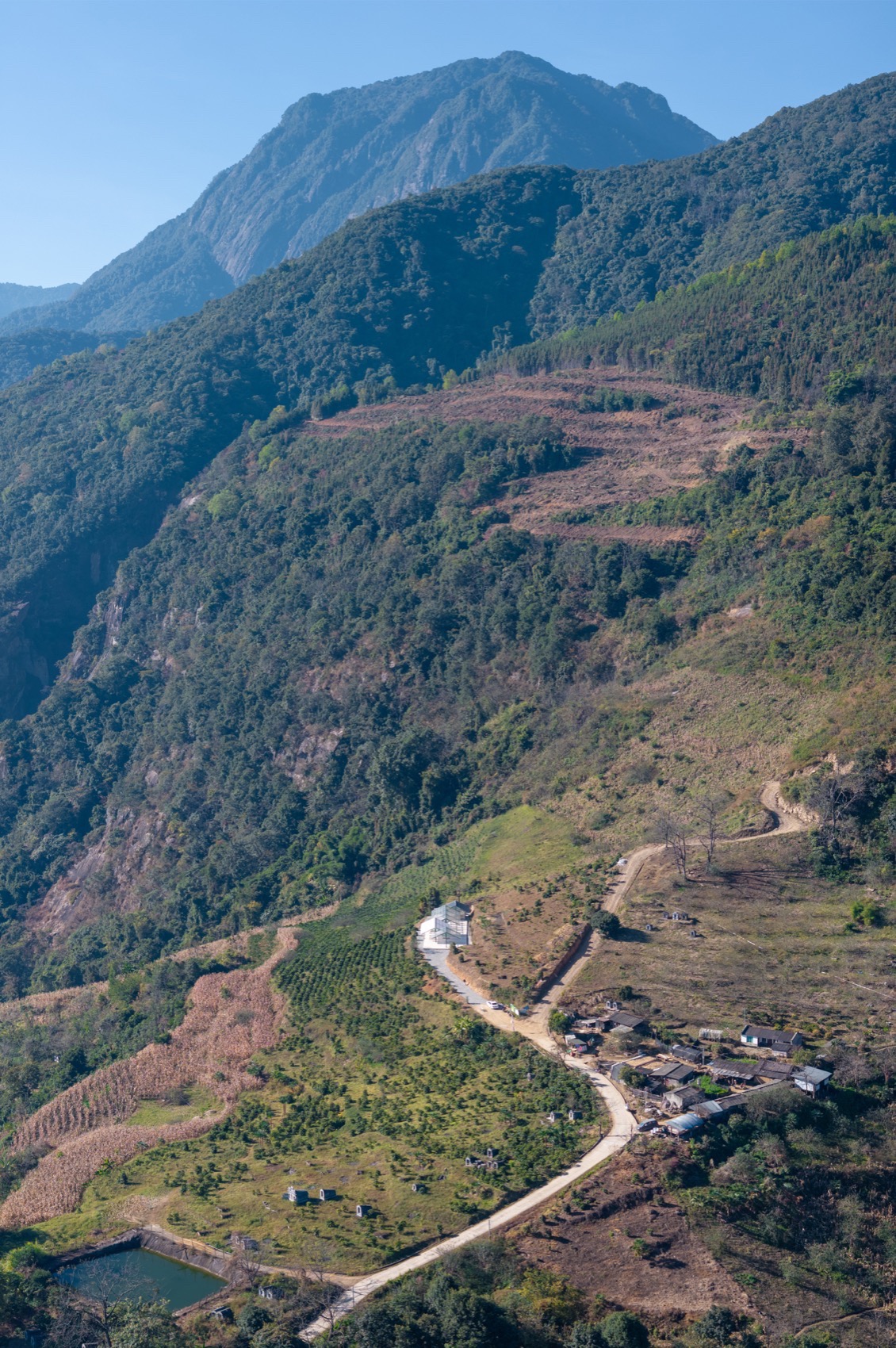云南保山田田庄园咖啡晒场丨中国保山丨边缘计划建筑工作室-7