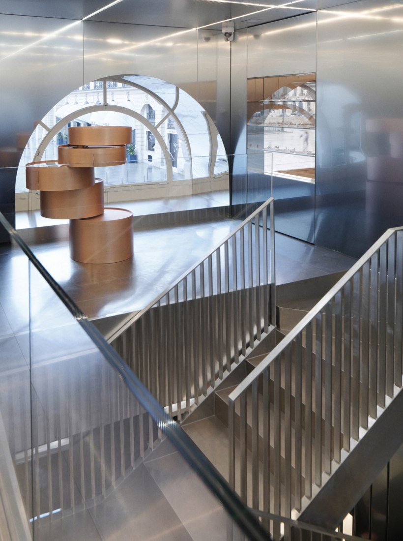 Repossi位于巴黎旺多姆广场的店铺丨法国巴黎丨OMA（大都会建筑事务所）-6