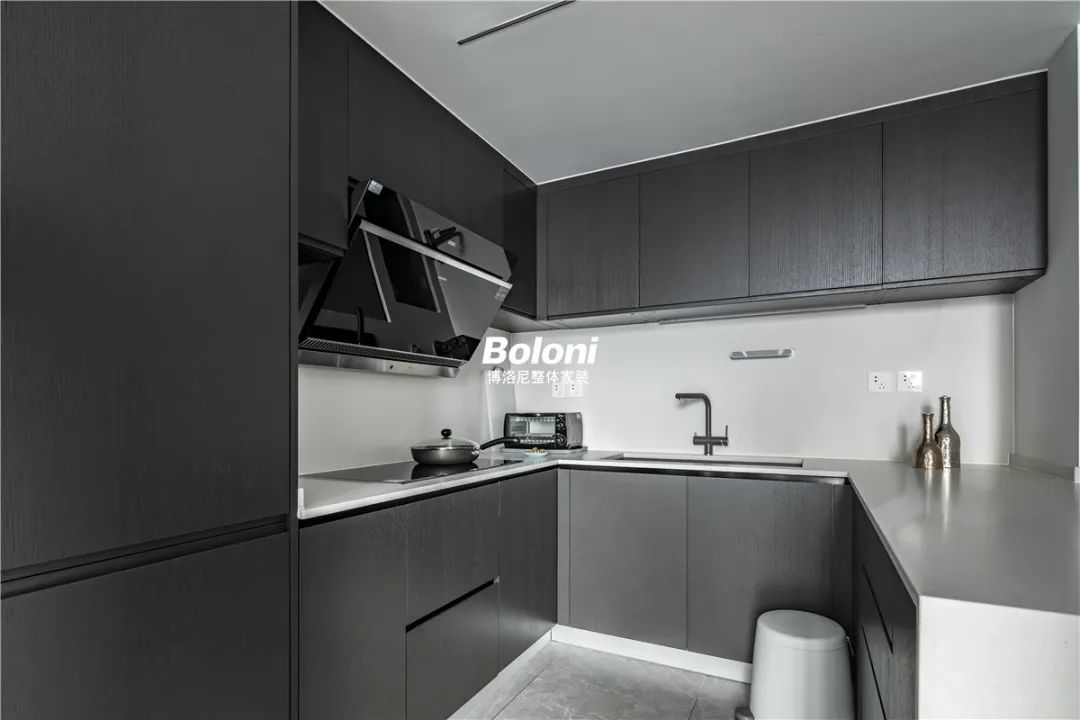 单身男子的 70㎡阳光 LOFT，现代简约风的逆袭-51