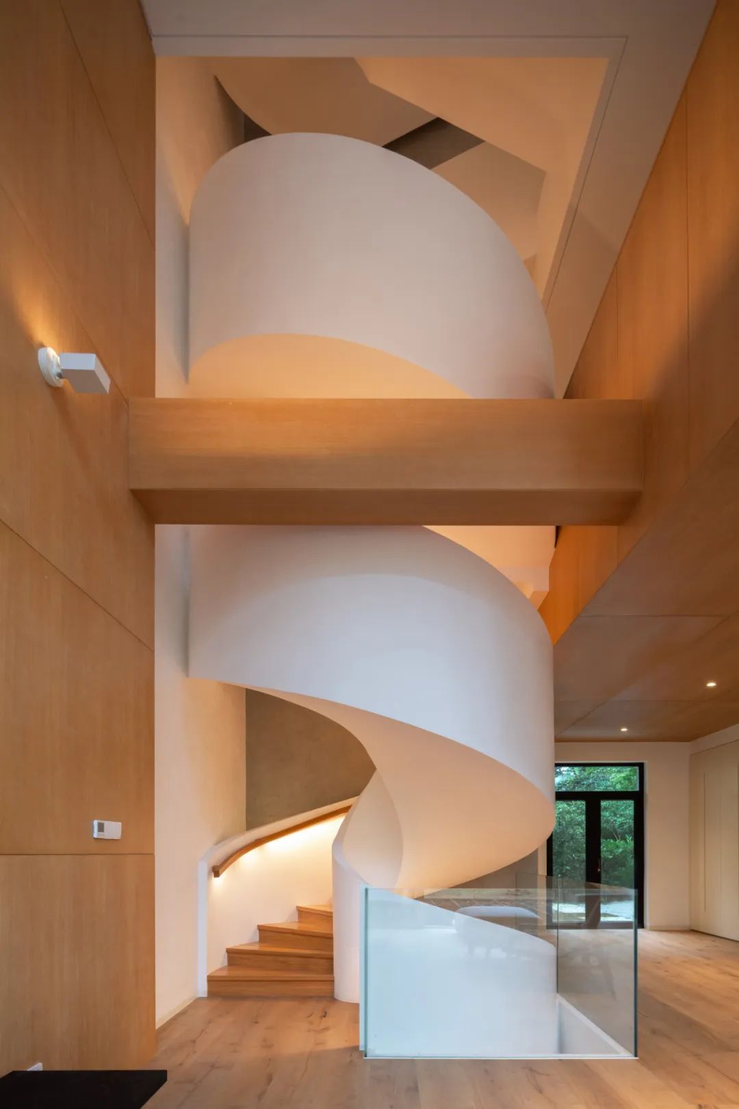 诗与远方的螺旋别墅-2