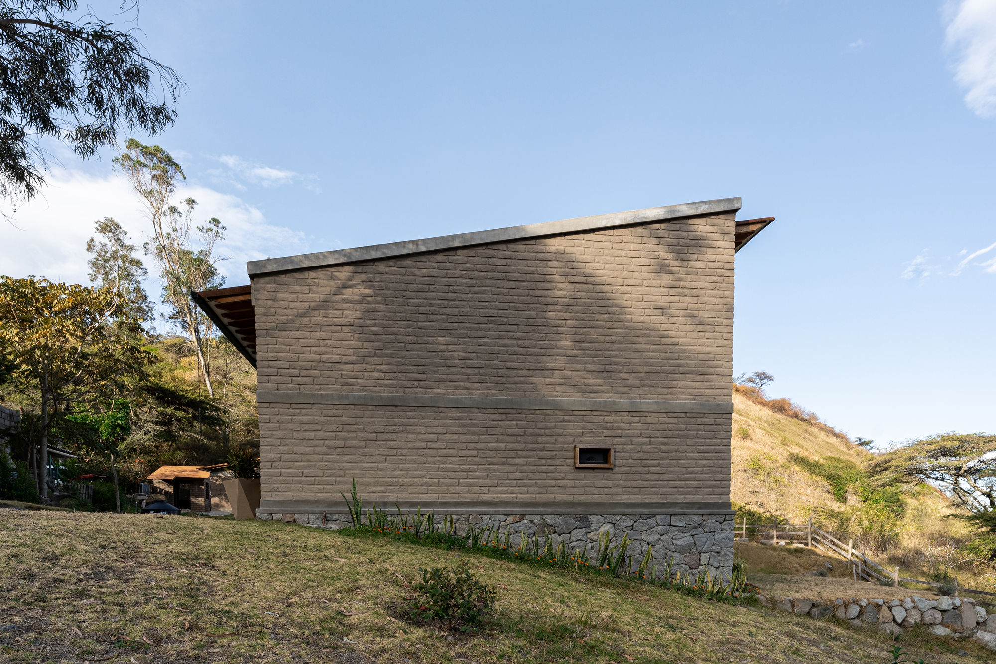 丨厄瓜多尔丨C,ELC-20