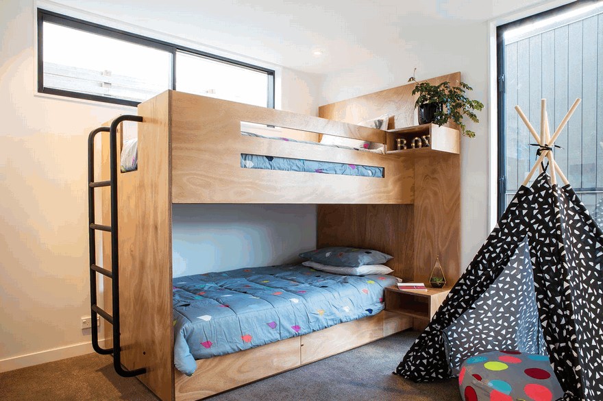 Urban Living House Project by Box Reshaping Architecture-16