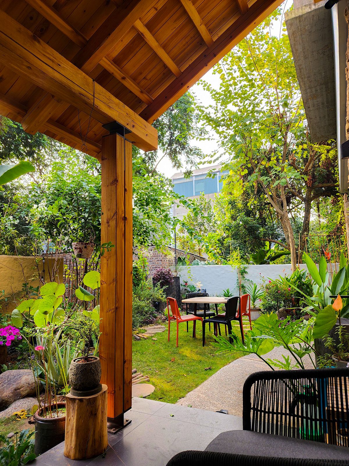 绿意盎然的家庭乐园 | HOH 建筑与 construction-32