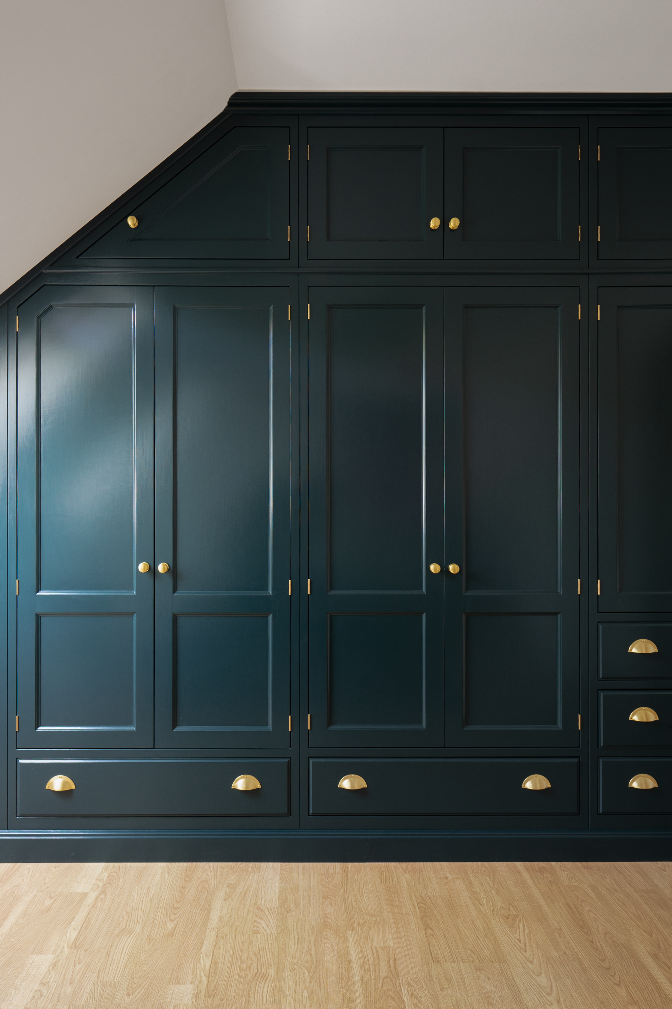 藏青色[se·y]衣柜丨Divine English Home and Garden-2