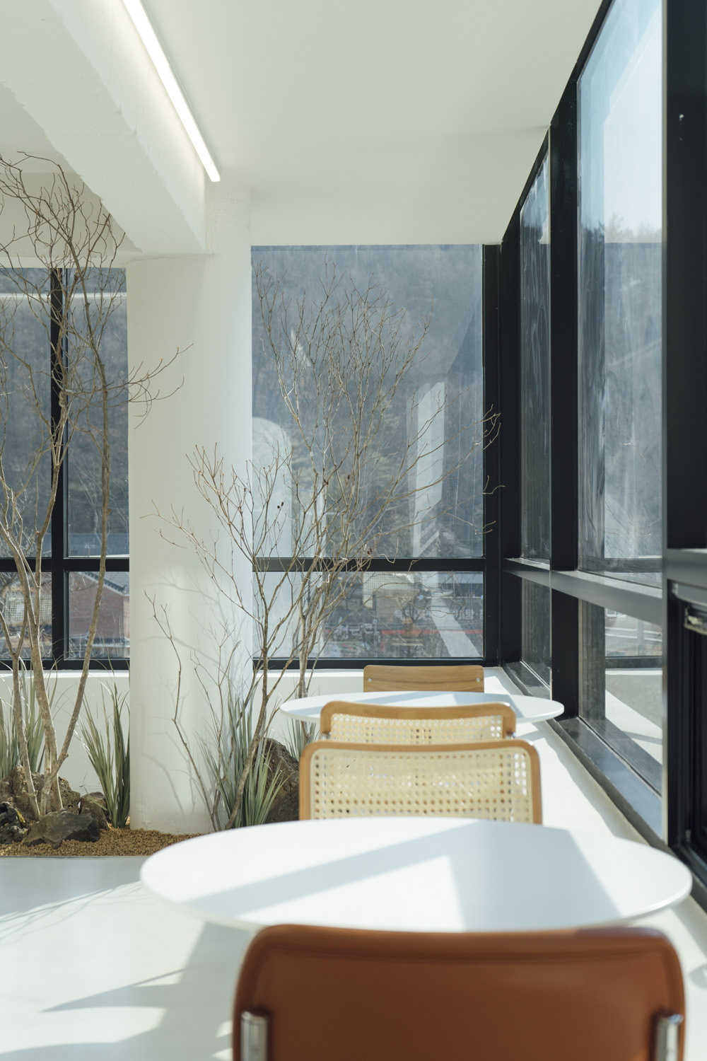 简约时尚 31 平咖啡馆设计-26