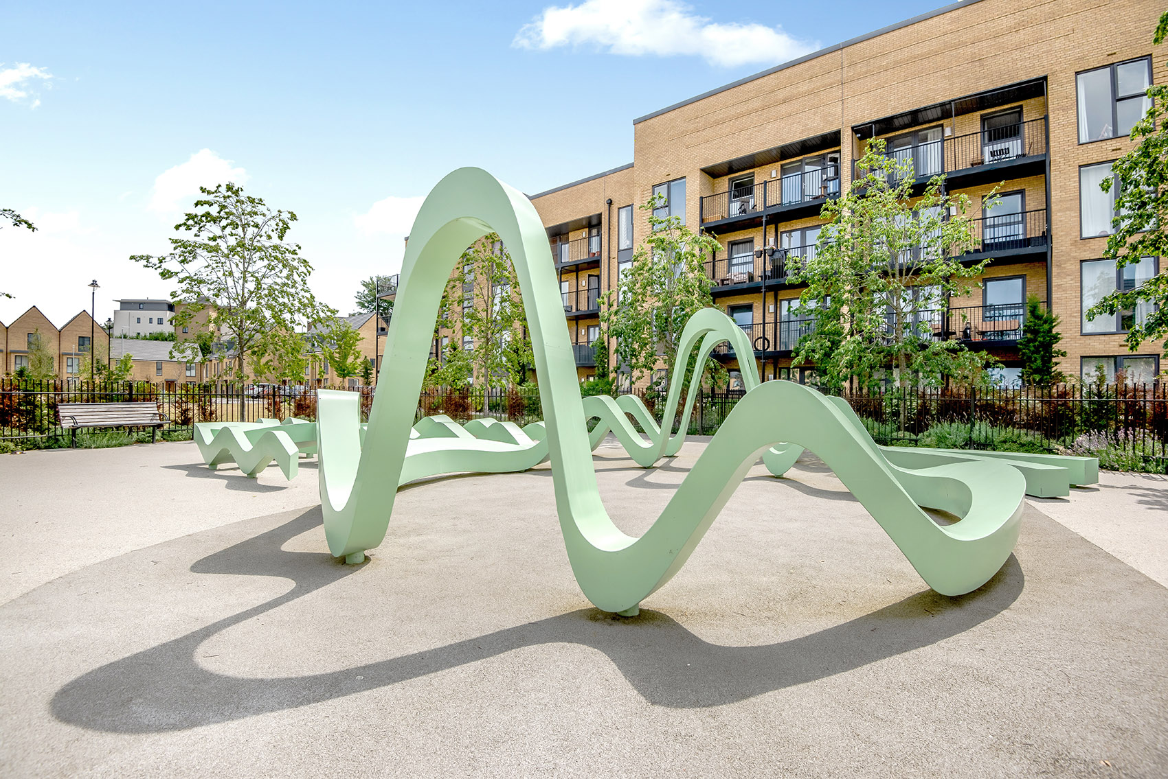 《狂野之生》· 历史遗址上的互动公共艺术装置丨英国丨NEON-59