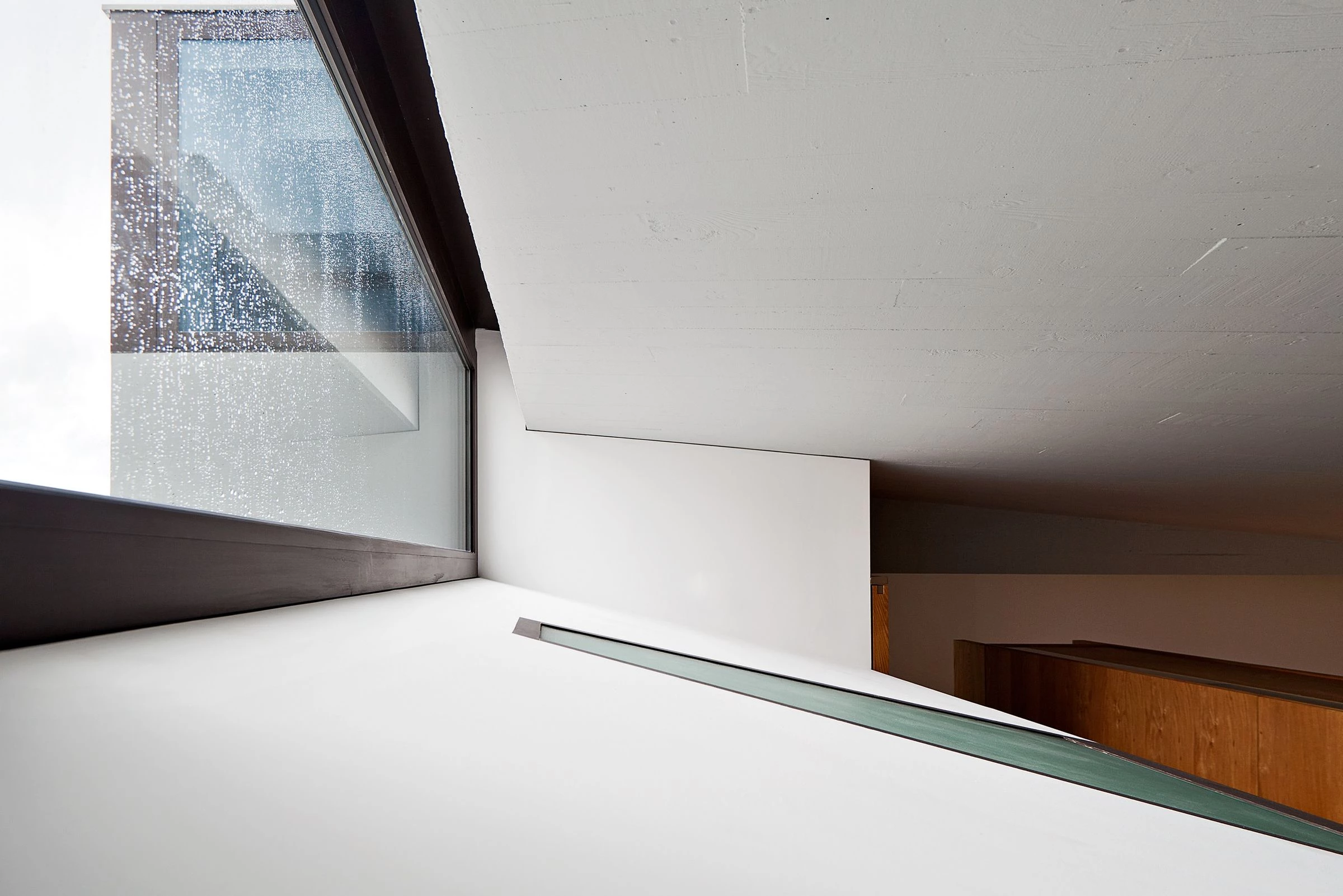 城市之家的现代解析 | 私密与公共的完美融合-22