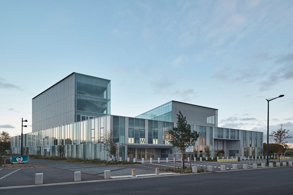 上法兰西综合理工大学创意空间丨法国丨Coldefy-0