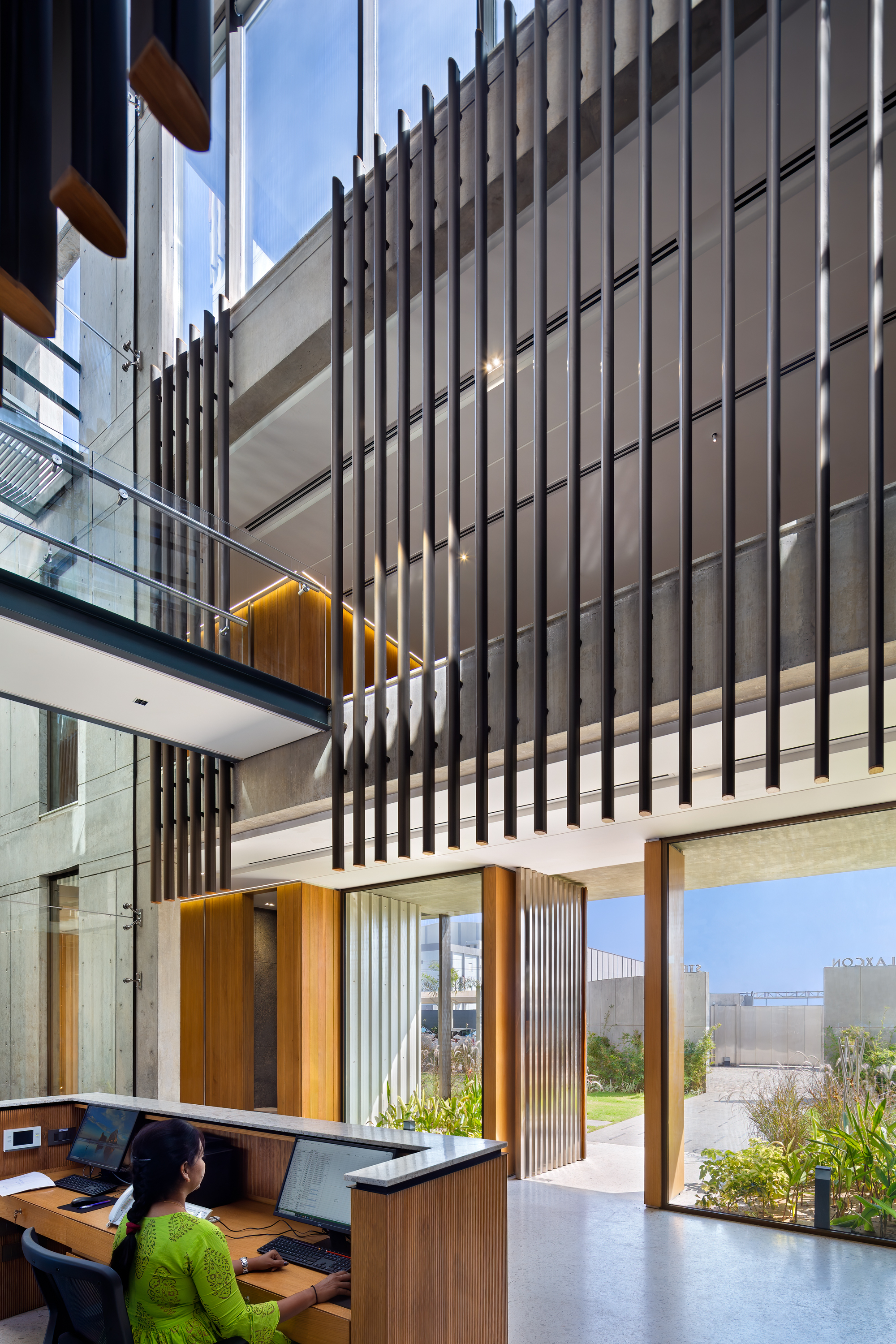 La·con Steel Plant 办公楼丨印度丨Urbanscape Architects-9