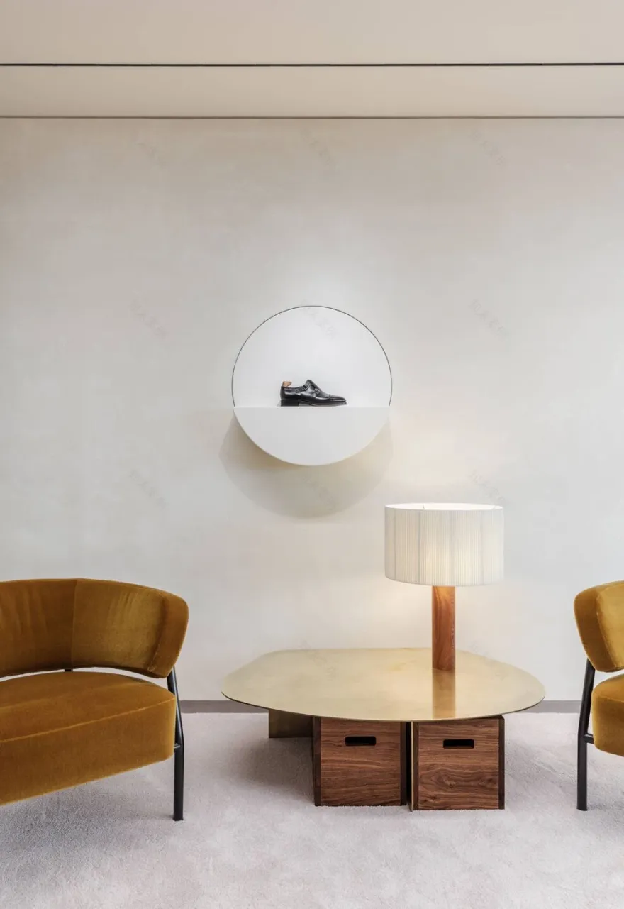 约翰·洛布鞋履巴黎第一店丨法国巴黎丨Ciguë-15