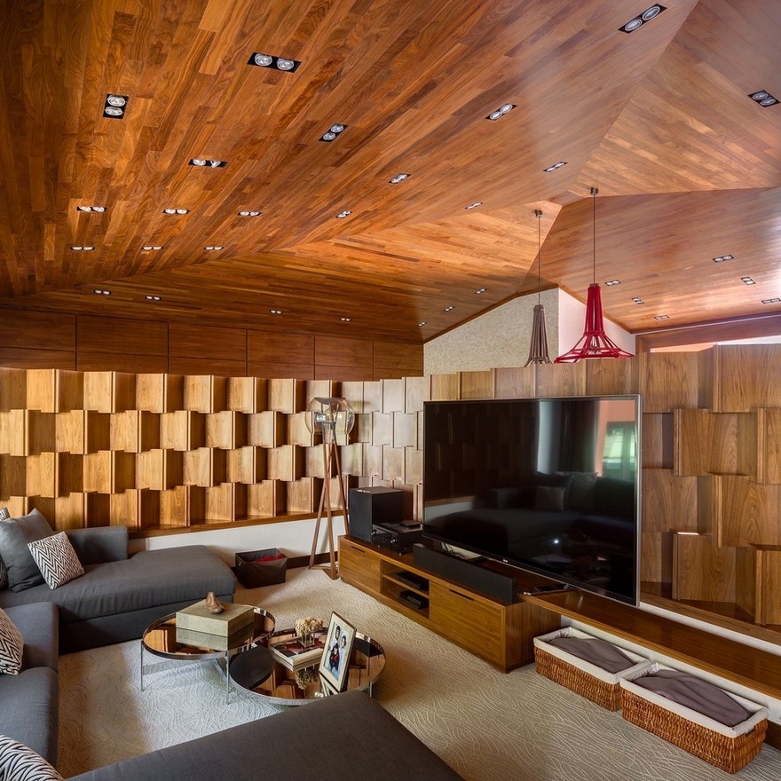 Arqmov Workshop Renovated SFA House for a Young Family with Three Children-13