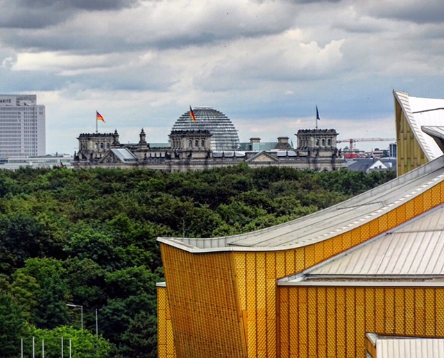 经典再读23 | 柏林爱乐音乐厅：德国建筑的战后新生 -26