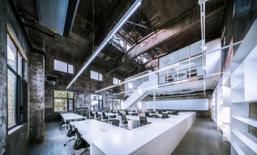 武汉梁友红坊艺术社区 UAO 办公室设计 | 旧厂房的现代新生-7