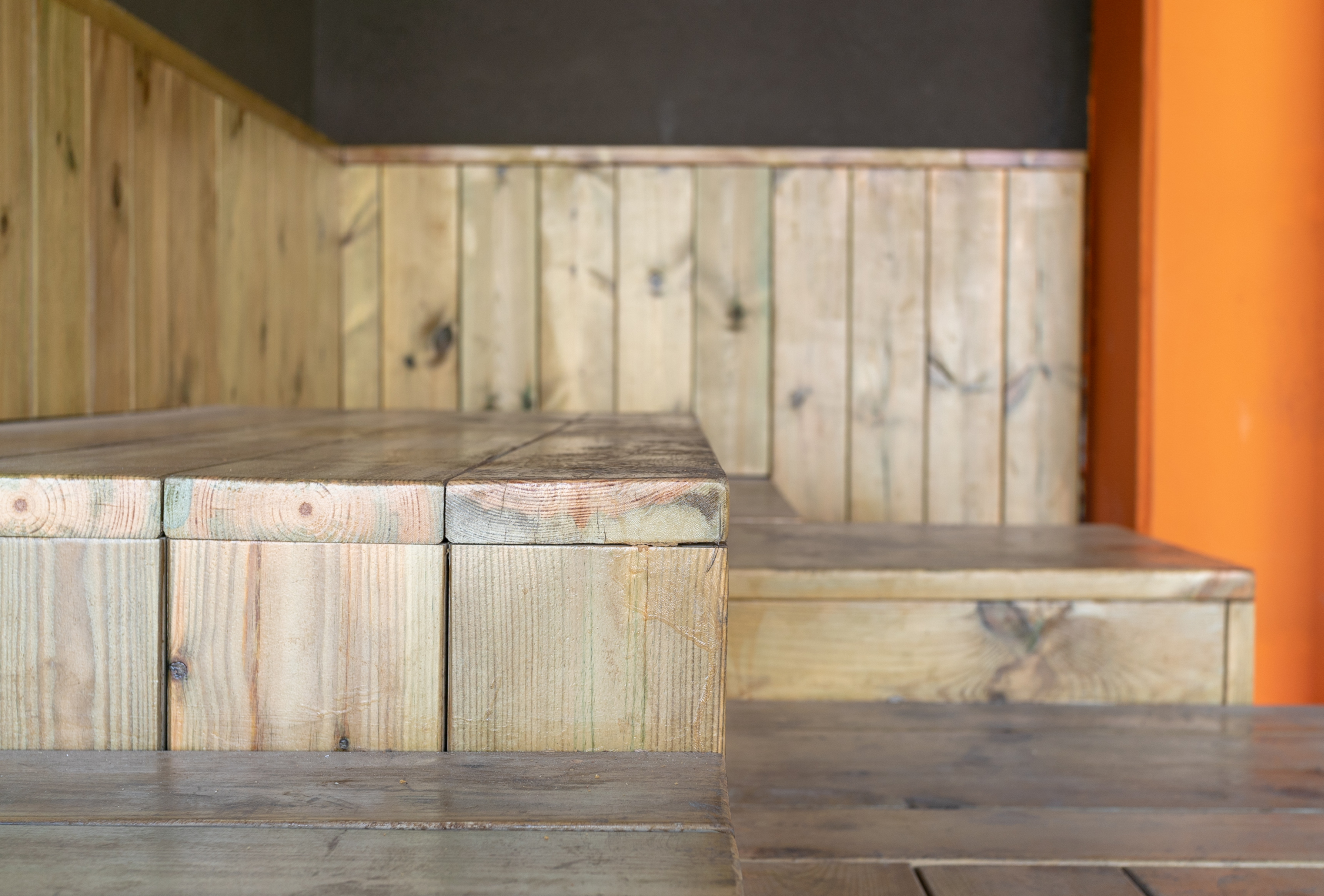 阳光雨露下的校园新 hub - "TinyPlace,BigChange"-9