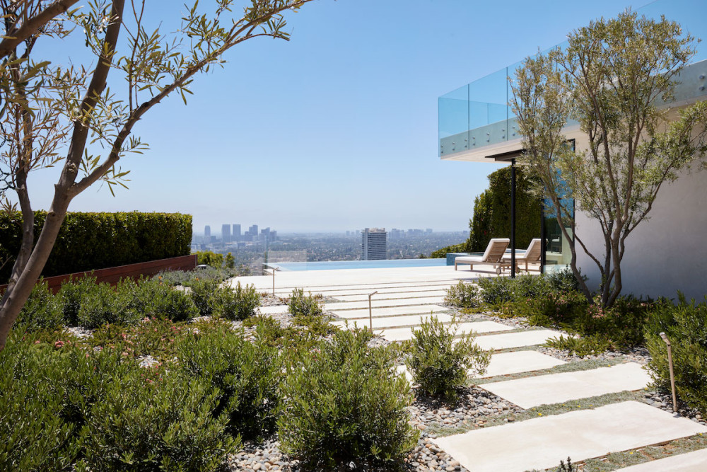 好莱坞山“阳光普照”别墅-1