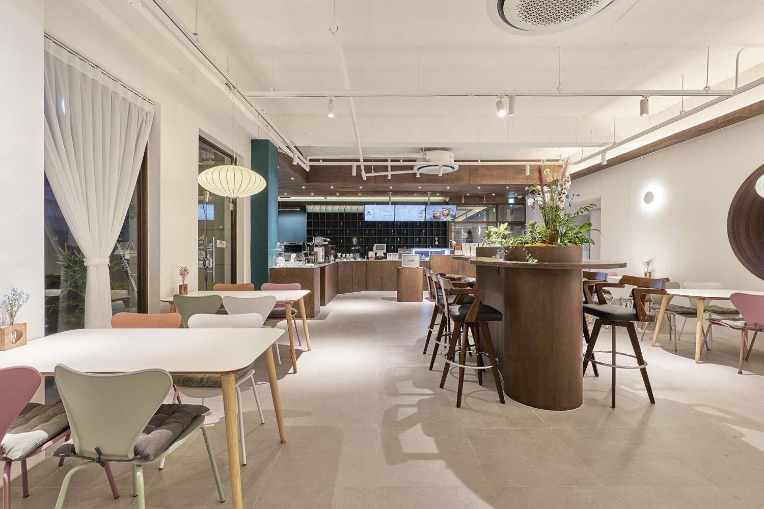 现代简约 40 平咖啡厅设计 打造温馨舒适空间-5