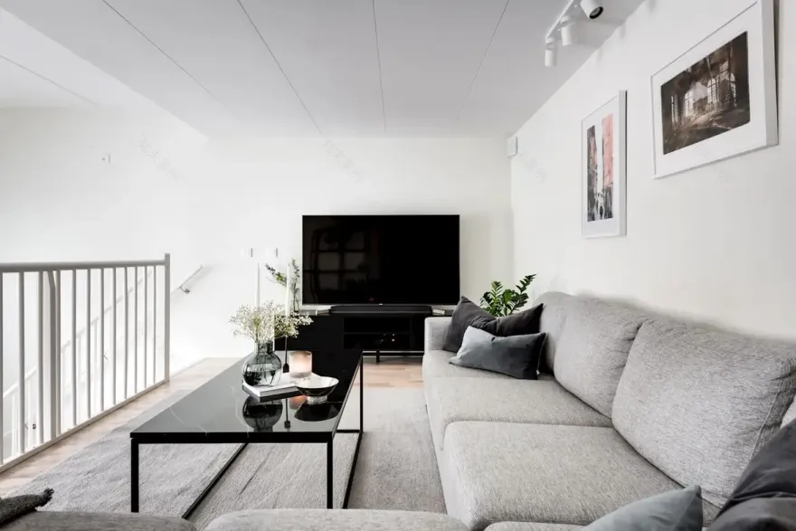 瑞典现代简约两层公寓设计-11