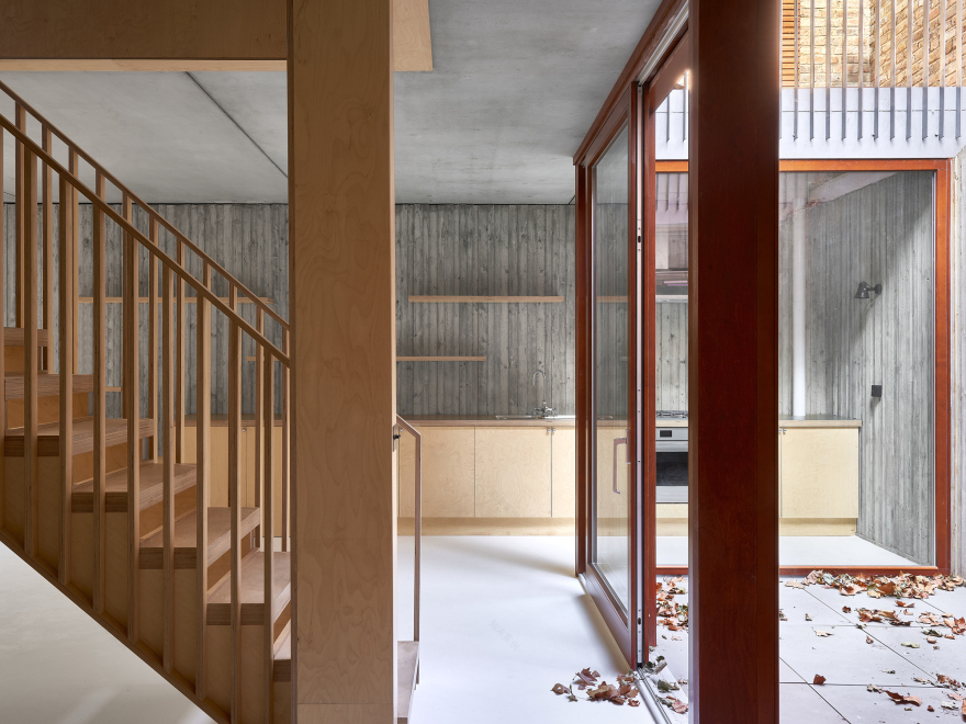 Soboro House / kennedytwaddle-21