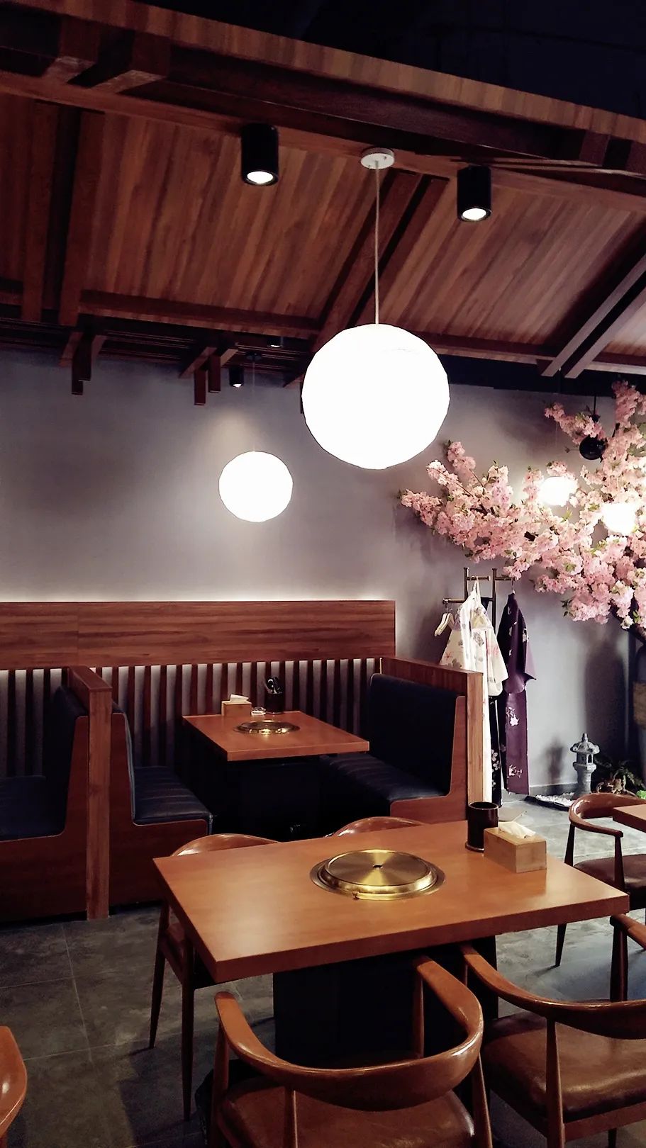 弘秋居鲜物日料店丨中国连云港丨连云港设计力量 大千空间设计 曾毅团队-14