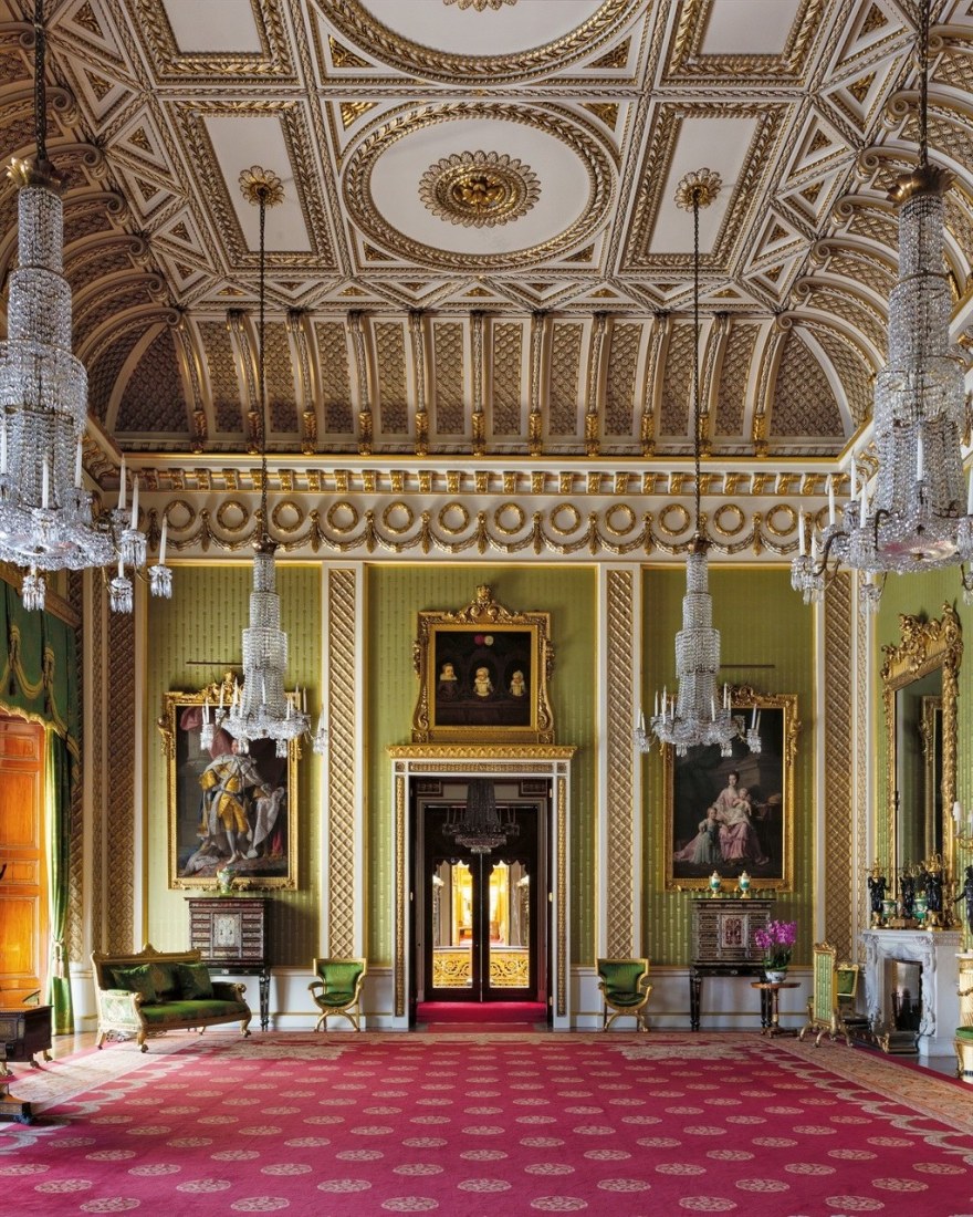 Buckingham Palace: The Interiors, by Ashley Hicks; 2018 Rizzoli. ~ Decor, Art & Culture | Cool Chic Style Fashion
-2