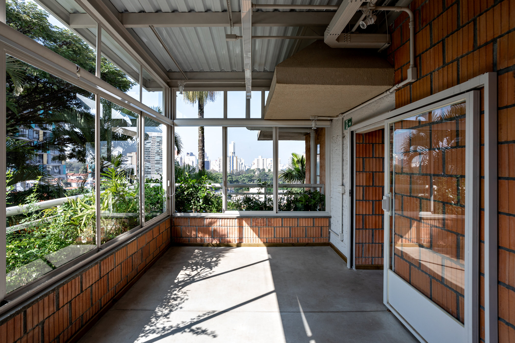 巴西 Mãe Terra 总部丨巴西圣保罗丨Memola Estudio,Vitor Penha-2