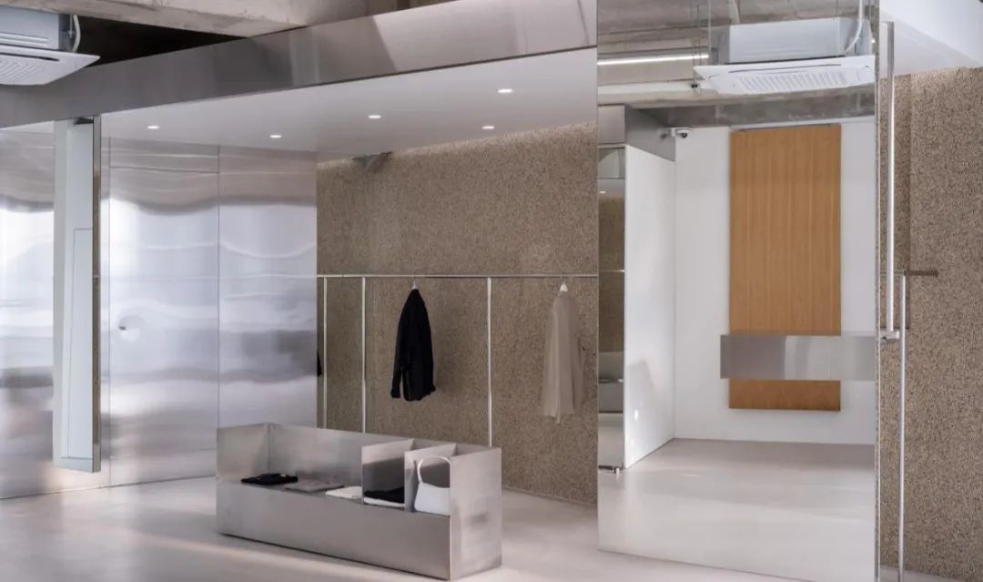 首尔 Towpath 体验式女装店设计丨韩国首尔丨Studio GIMGEOSIL-24