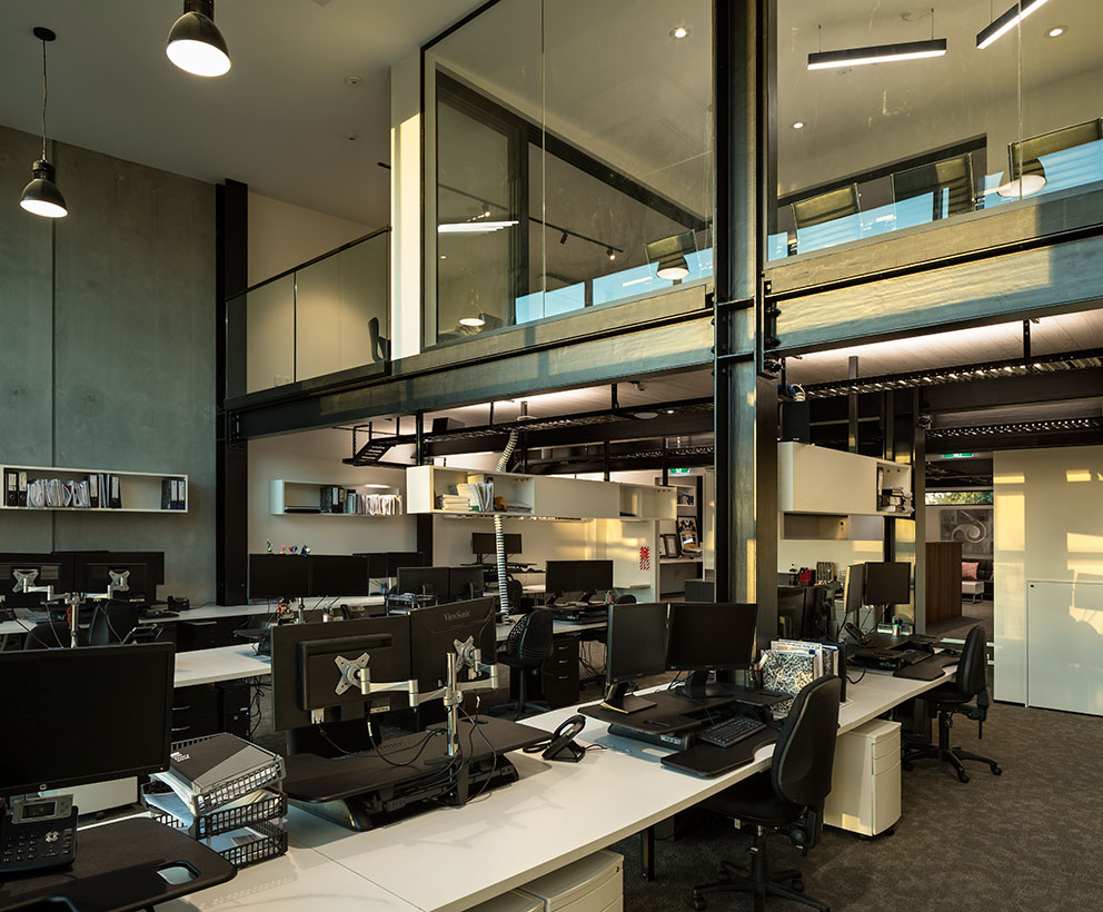 创新建筑公司的生态办公空间-20