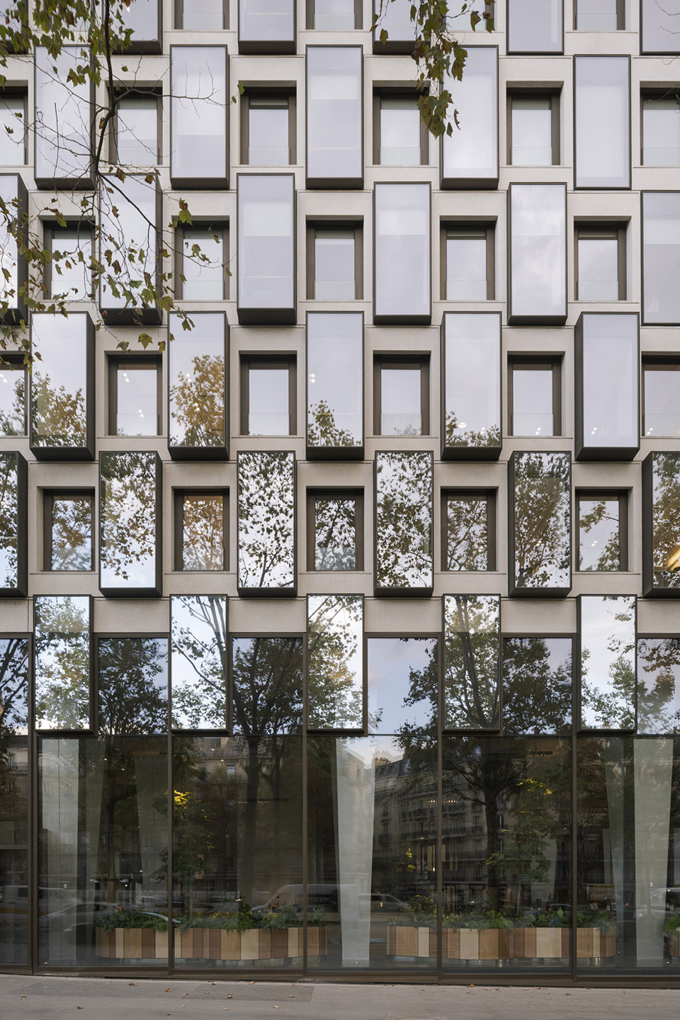 巴黎110米焕新立面项目丨法国巴黎丨Baumschlager Eberle Architekten-32