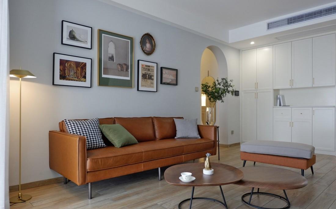 黄铜画框丝绒窗，复古气息满溢-5