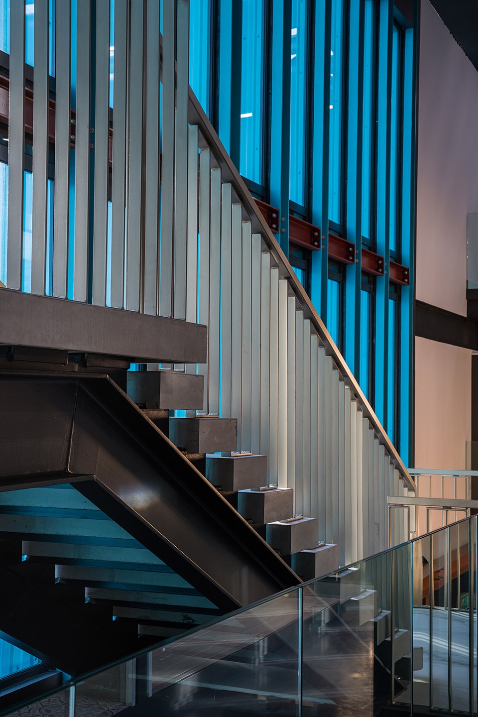 Project展厅和仓库大楼-39