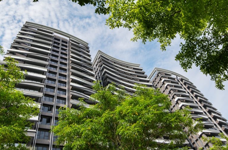 倫敦藝術家玩轉手機P圖軟體，將建築鏡頭轉化為抽象圖像！ - WEHOUSE-14