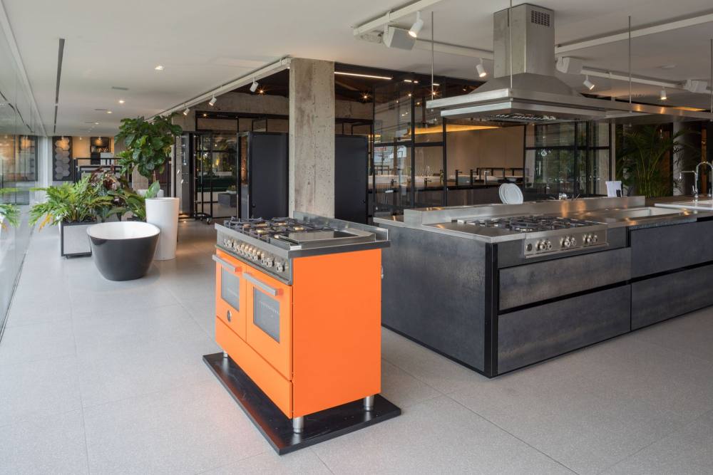 巴西圣保罗杰拉尔湖建材展厅设计-34