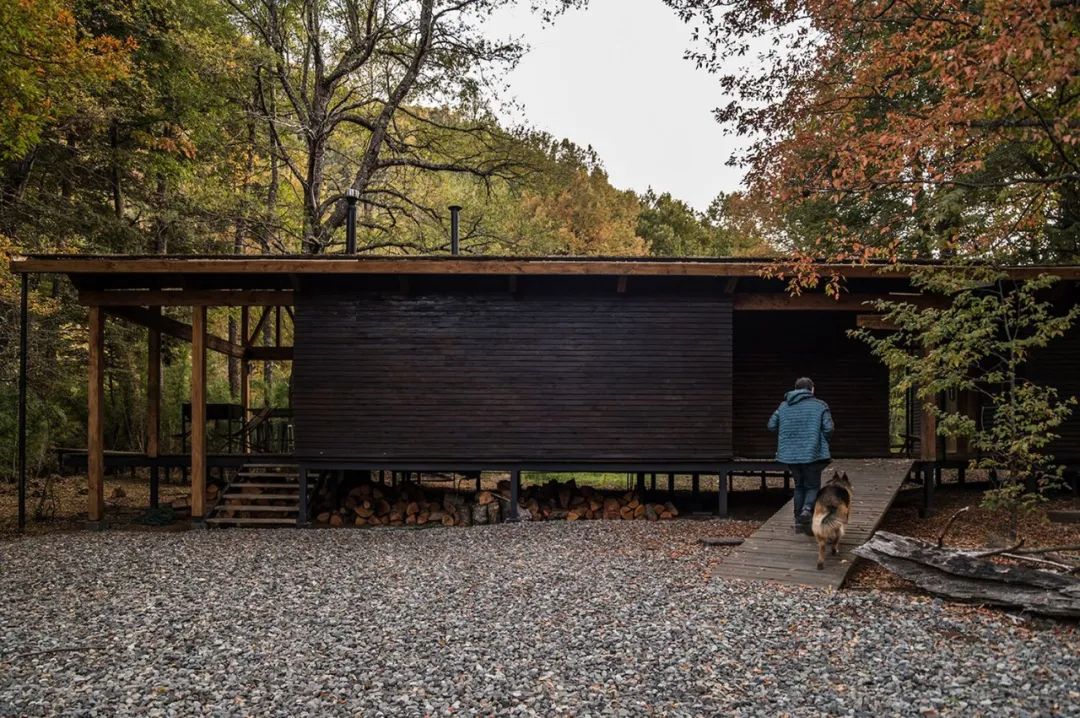 智利 118m²森林木屋丨勾勾手设计网-24