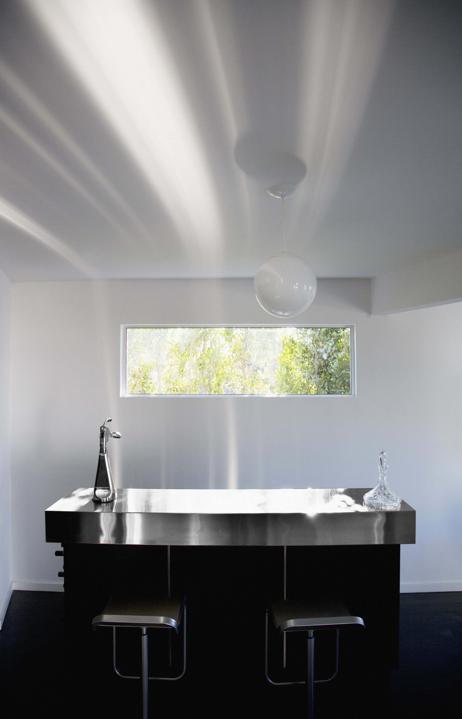 豪华别墅 现代风格简约 国外某半山别墅-6