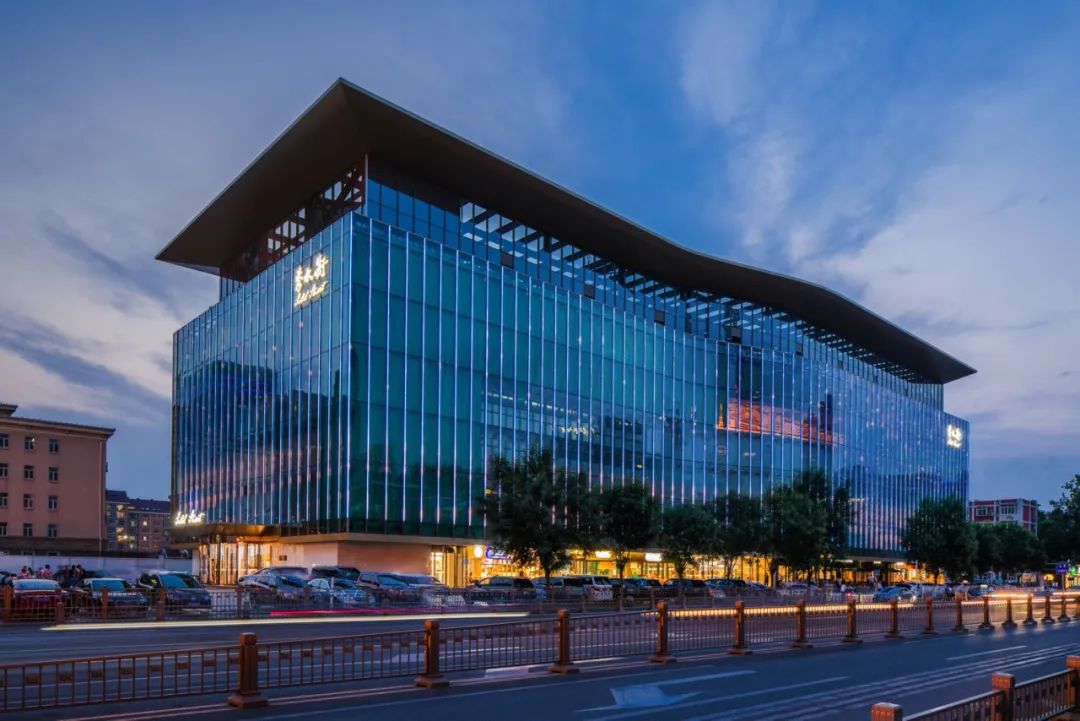 北京秀水街大厦立面改造项目：城市更新中的“逆生长”传奇-18