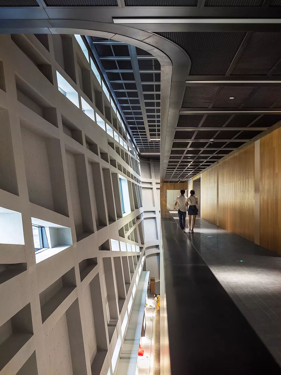 深圳龙岗文化中心 | 混凝土雕塑般的室内空间-64