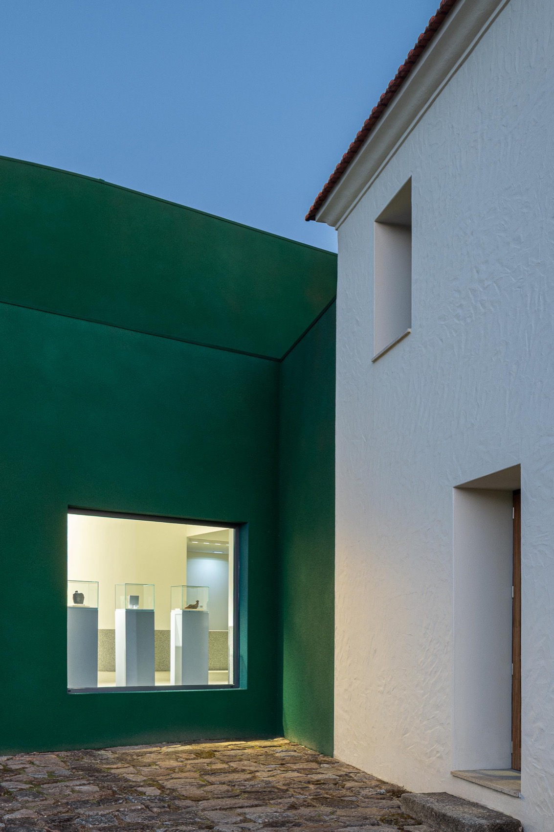 文化中心丨葡萄牙丨Galeria Gabinete-59