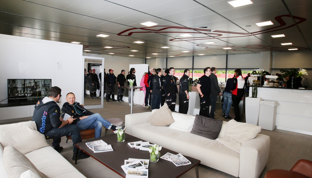 Porsche Carrera Cup Italia Hospitality Flexform-3